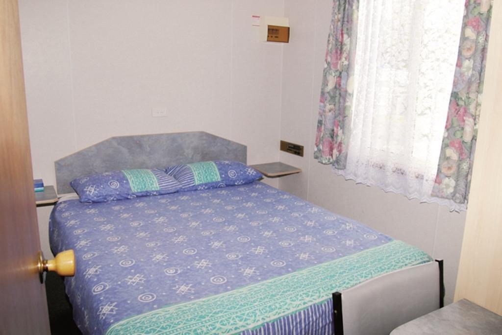 Smugglers Cove Holiday Village Forster Phòng bức ảnh