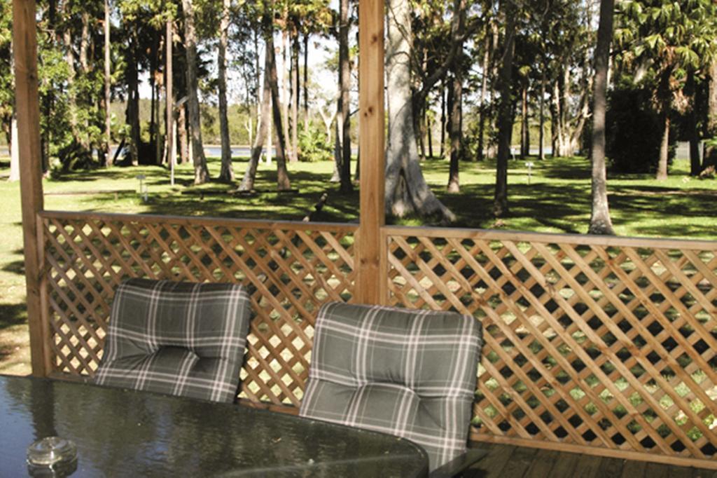 Smugglers Cove Holiday Village Forster Phòng bức ảnh